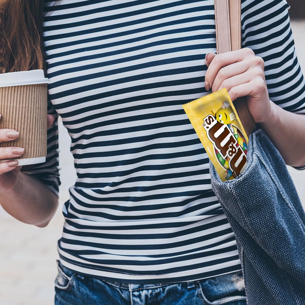 Mars M&M'S, SNICKERS, 3 MUSKETEERS, SKITTLES & STARBURST Variety Pack Full Size Bulk Candy Assortment, 56.11 oz, 30 Count