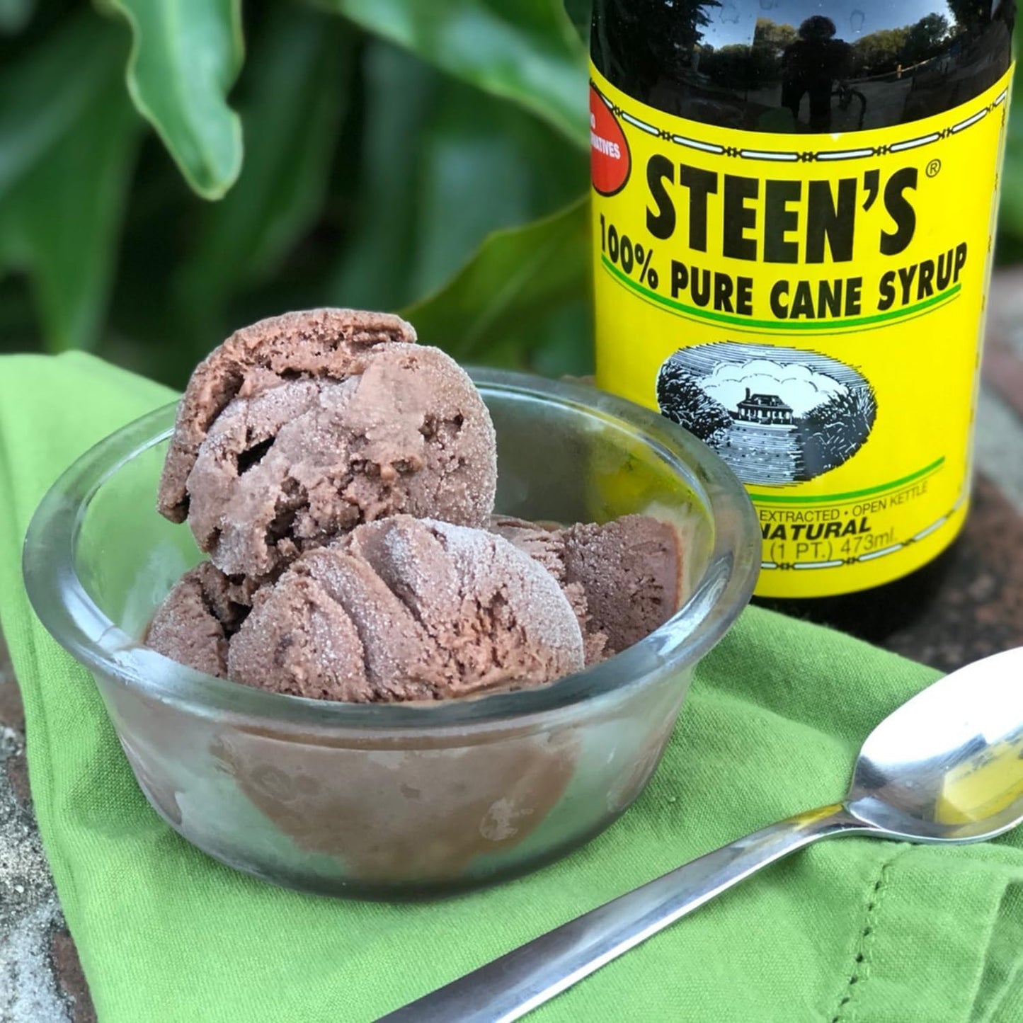 100% Pure Cane Syrup 16fl. Oz - No Additives - No Preservatives - Pure & Natural - Open Kettle - Louisiana's Trusted Brand for Over 100 Years - By Steen's (16 Fl Oz (Pack of 1))