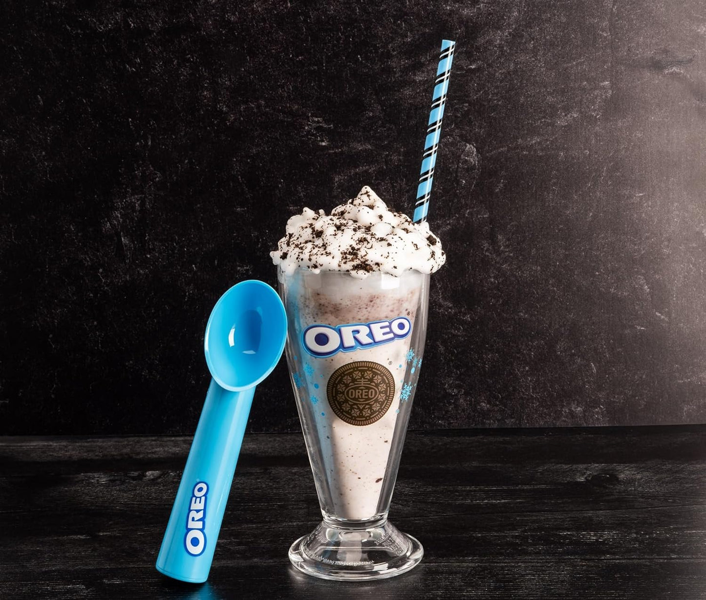 Oreo Milkshake Gift Set, Includes Oreo® Cookie Pieces, 2 Glass Cups, 2 Straws & Ice Cream Scoop, Dessert Kit & Gift Idea, by Frankford Candy