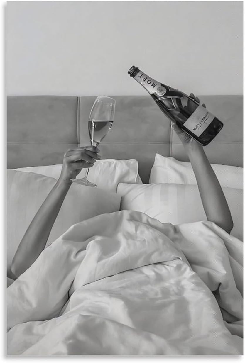 Black And White Vintage Alcohol Wall Art Trendy Bar Cart Poster Woman Drinking on Bed Canvas Print Poster, Wall Art Decoration For Girls Room, Kitchen, Living Room, Bedroom 08x12inch(20x30cm)