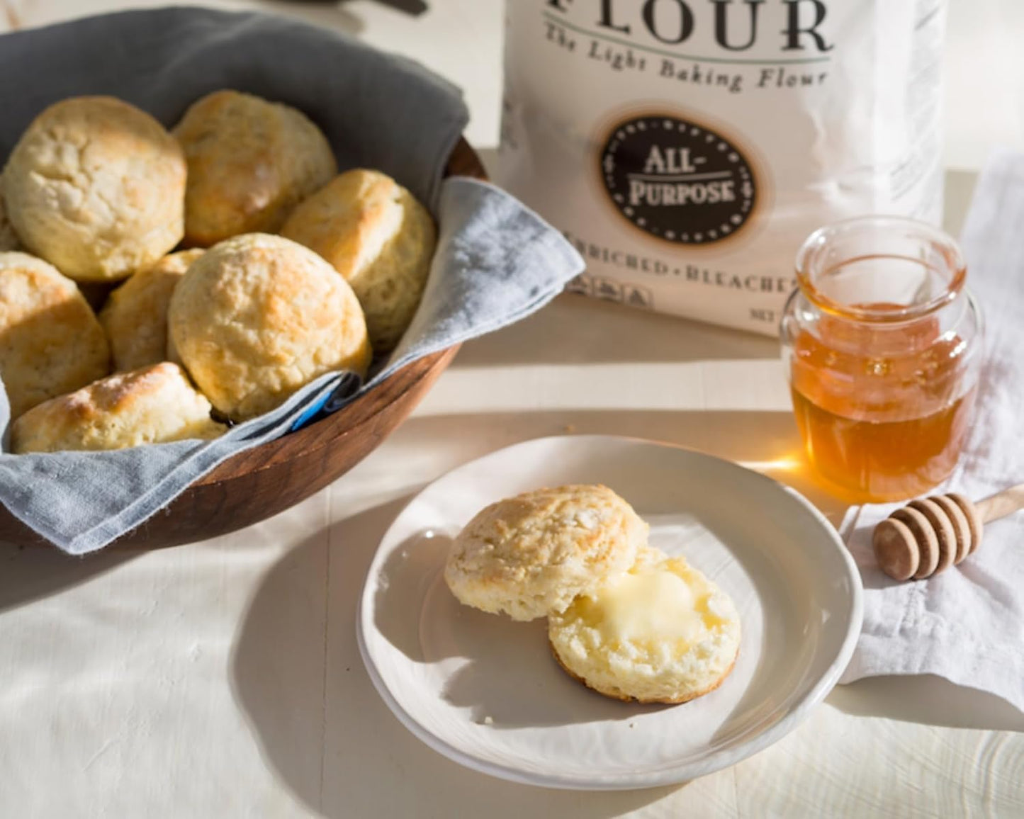 White Lily All-Purpose Bleached Wheat Flour 2 lb. (2-Pack) by White Lily