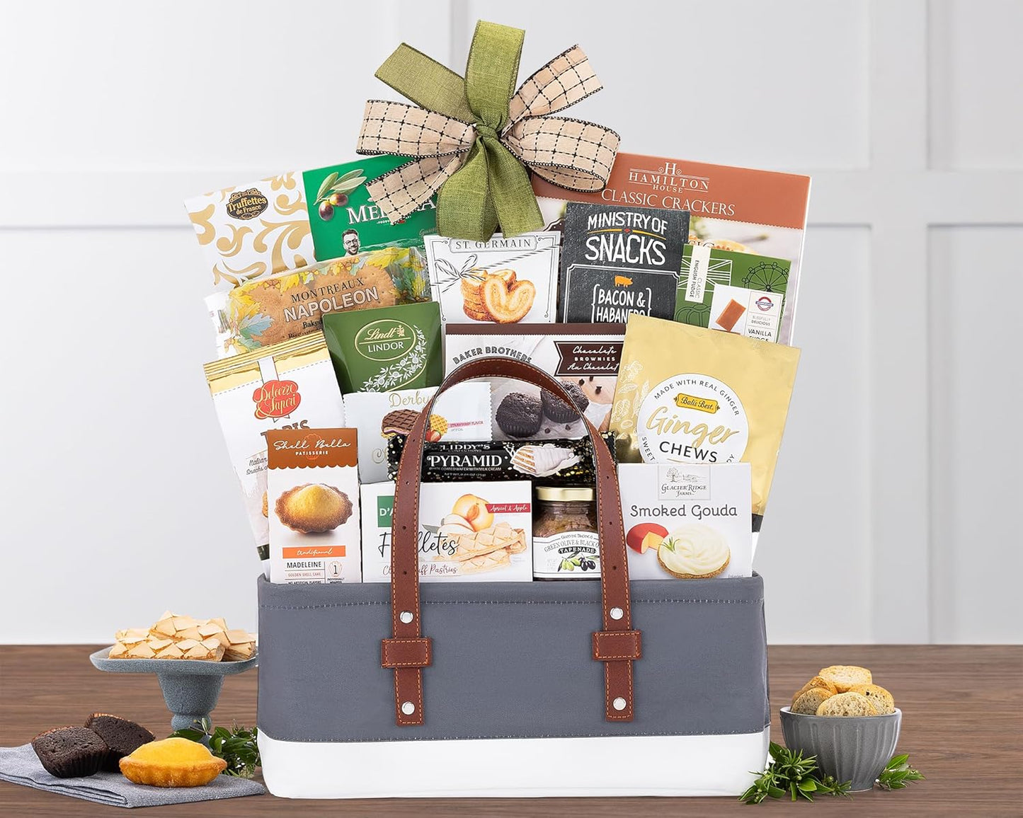 Wine Country Gift Baskets The Connoisseur Gourmet Gift Basket Food Gift Basket for Families College Students Appreciation Thank You Congratulations Get Well Soon Care Package