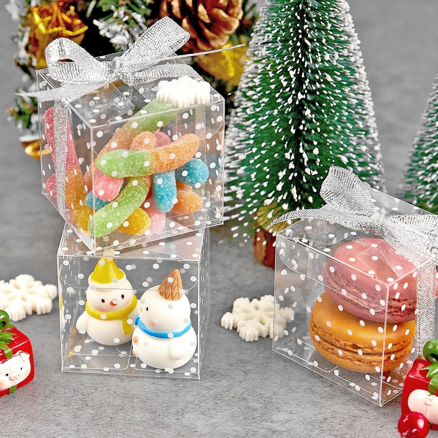 Ocmoiy 2x2x2 Inches Macaron Boxes for 2, White Polka Dot, 50 PCS Small Clear Favor Cube Boxes with Silver Ribbons for Wedding Baby Shower Birthday Party Supplies