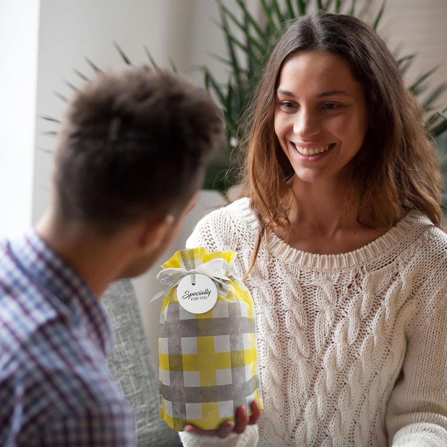 Tea Gift Set for Women & Men – Includes Assorted Teas, Elegant Mug & Honey (Yellow)